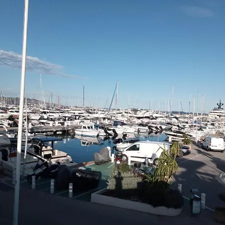 Διαμέρισμα Studio Mandelieu-La-Napoule